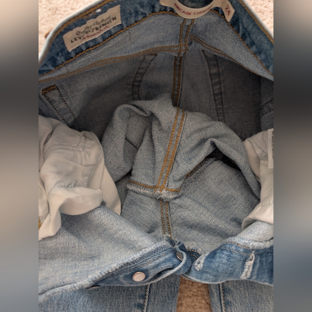 Levi's Ribcage Straight - Picture 8 of 10